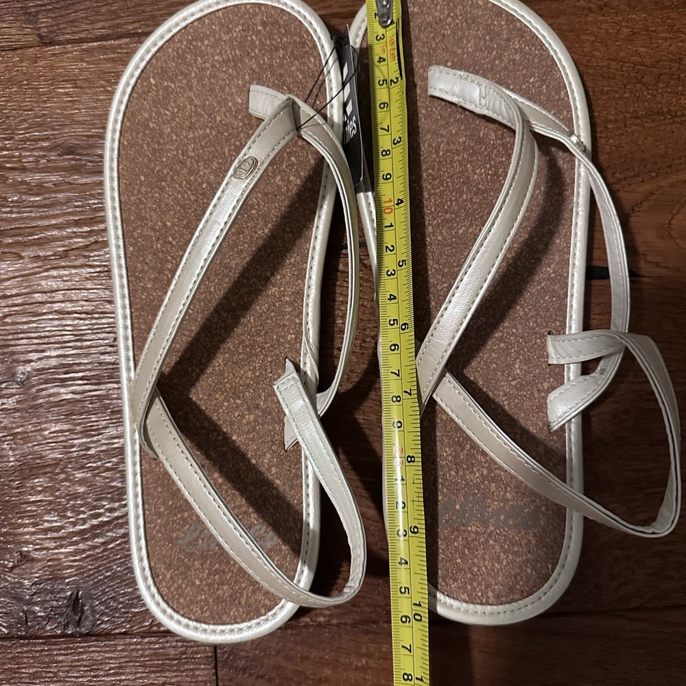 Sandals - Picture 6 of 6